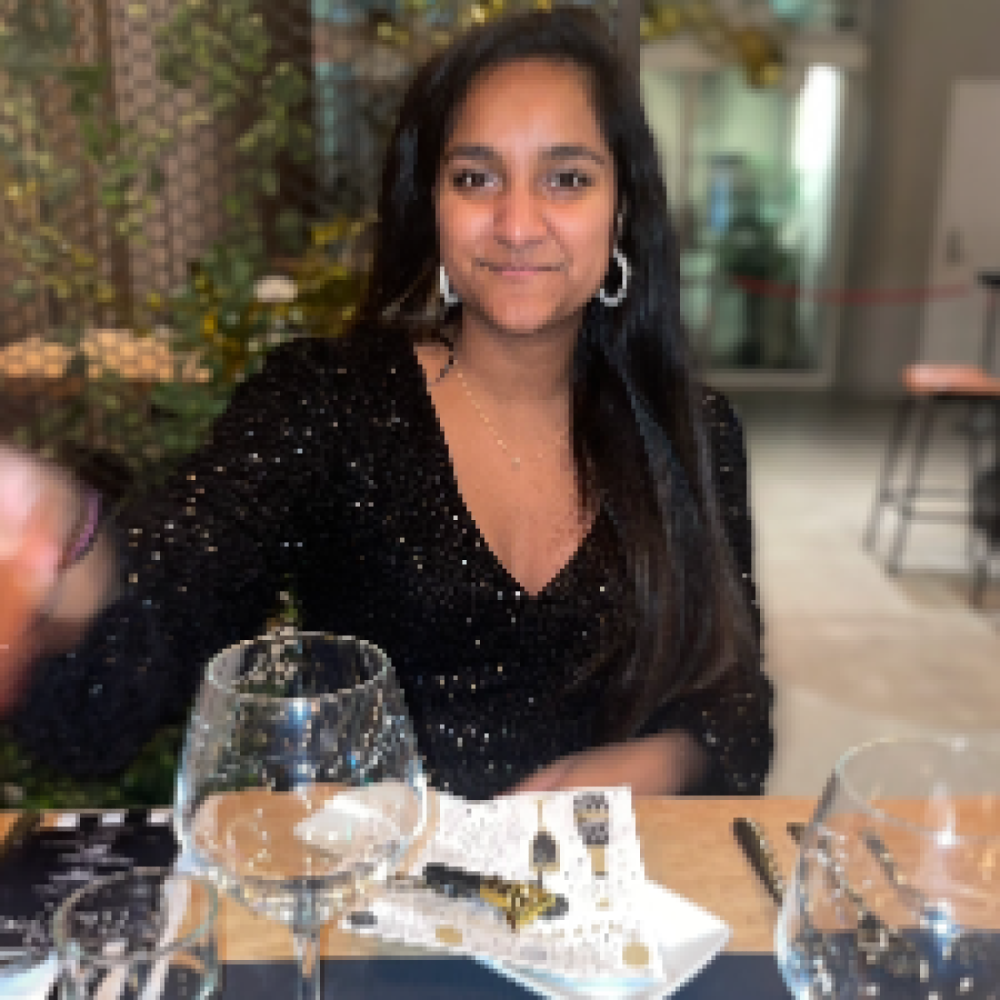 S. Venner til alt og intet!🎉!💃🍸