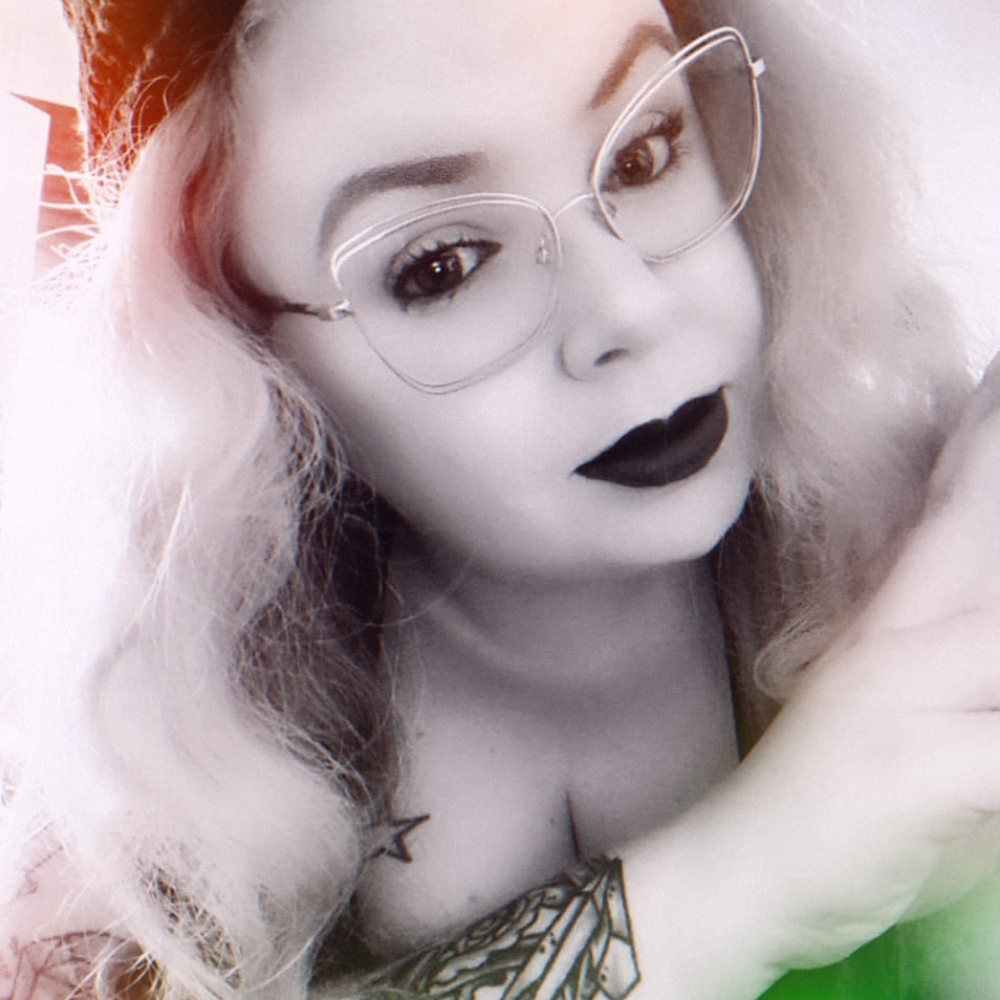 Konditor Leder efter en nytårsfest!