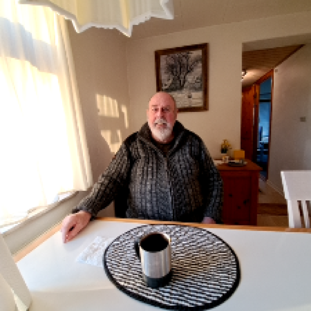 Enkemand søger venskab