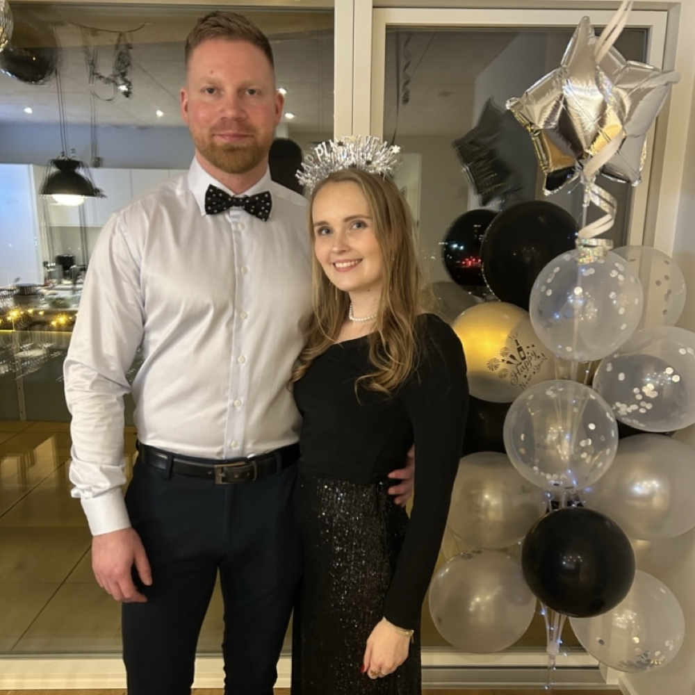 Vi søger selskab nytårsaften