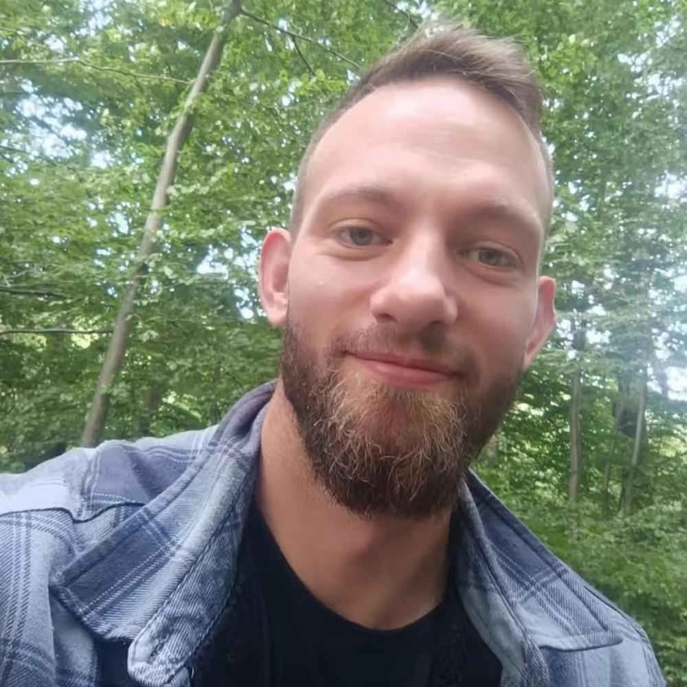 Søger nye bekendtskaber 25-35 år 