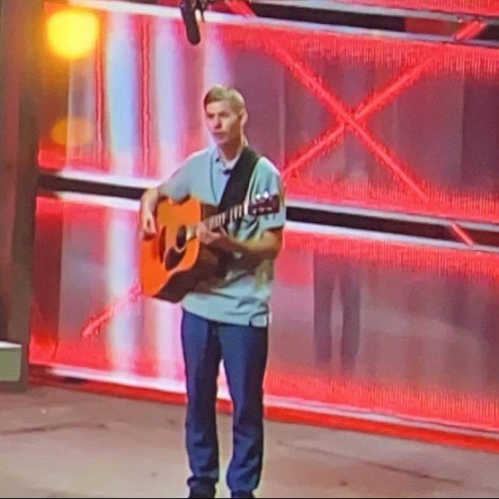 Sangskriver søger band 