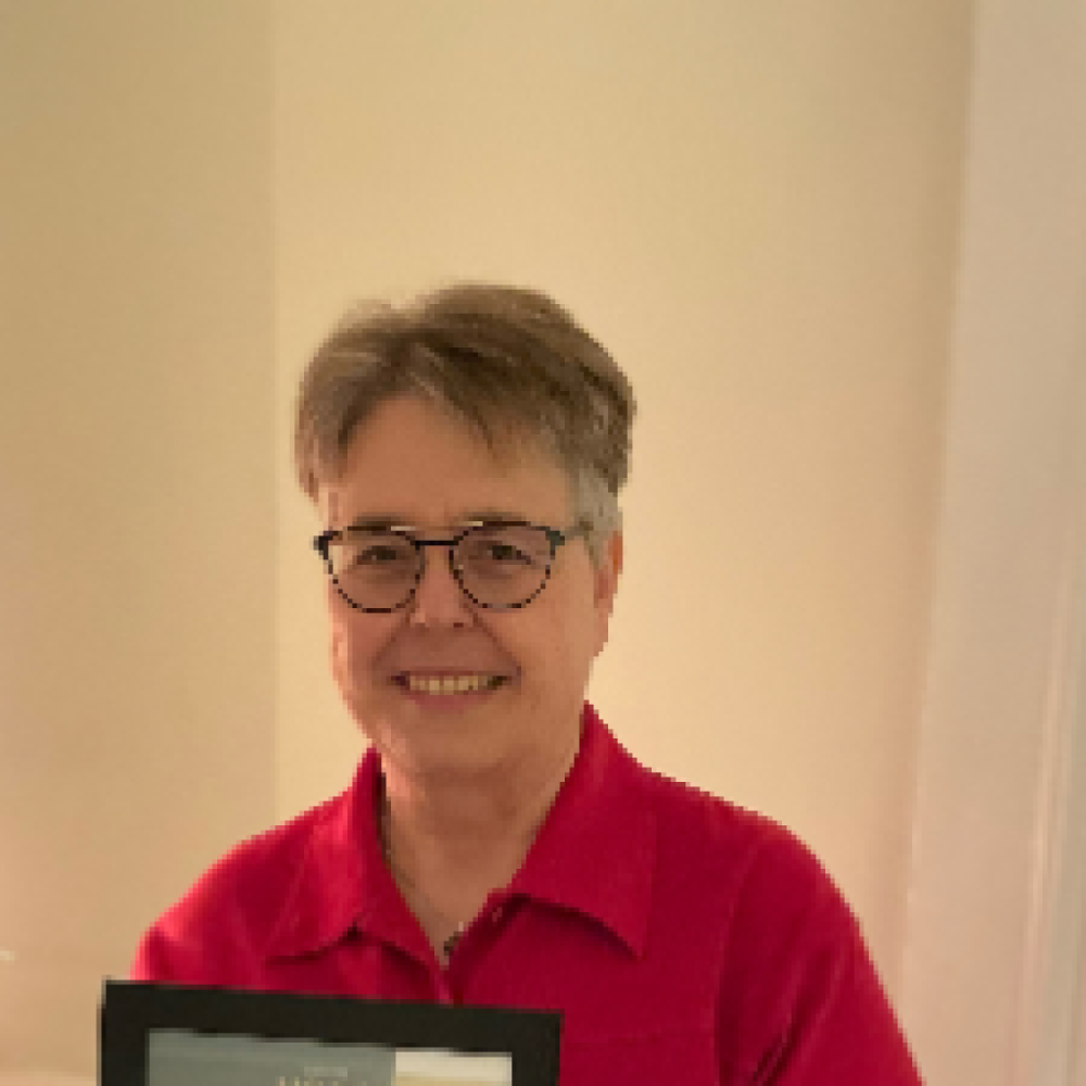 Søger venner til at dele oplevelser