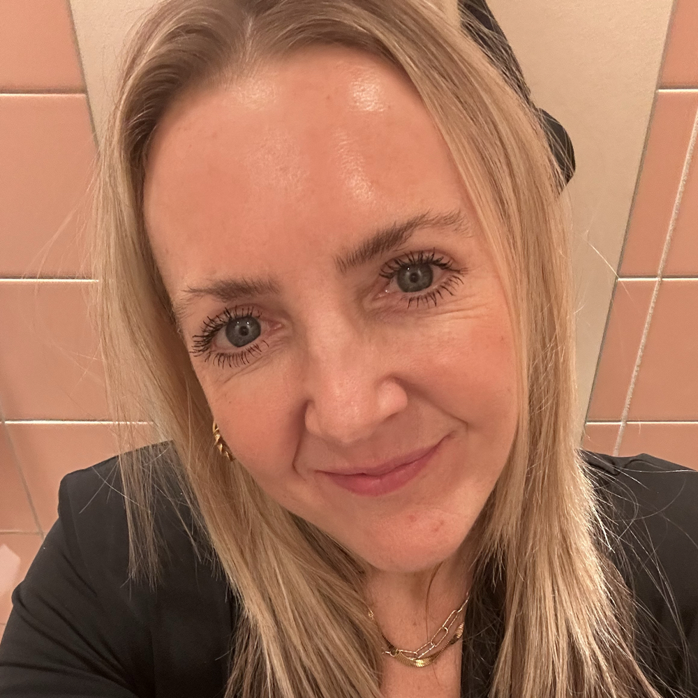 Søger god veninde nær mig selv