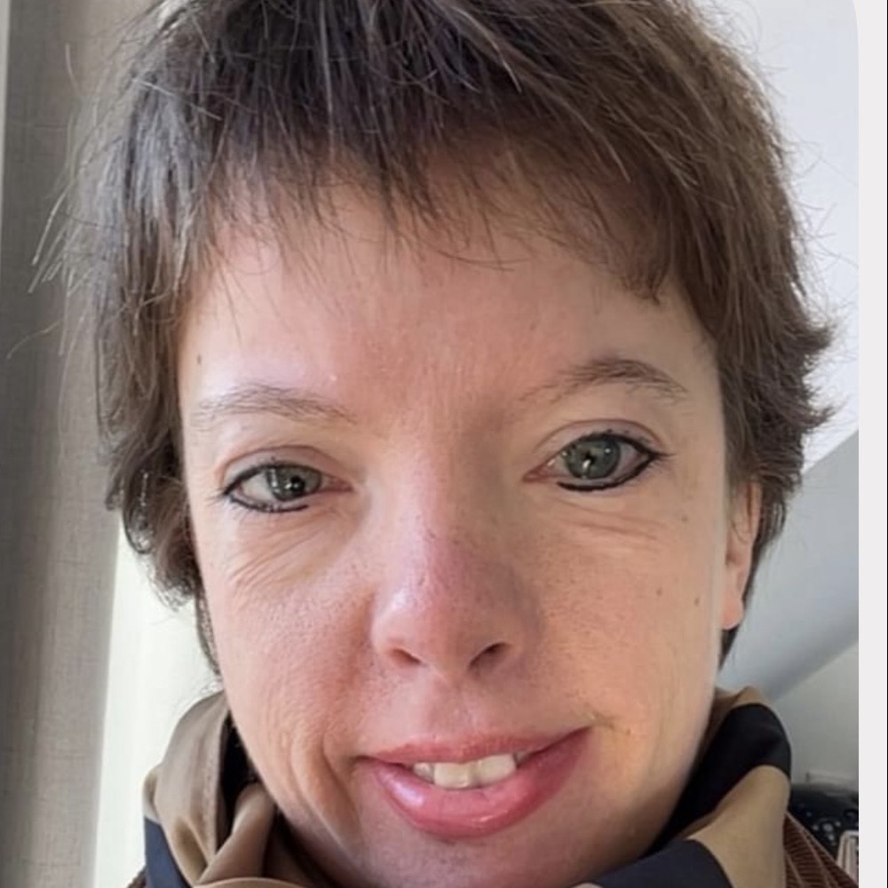 Hvem vil lære mig at kende? 🤗