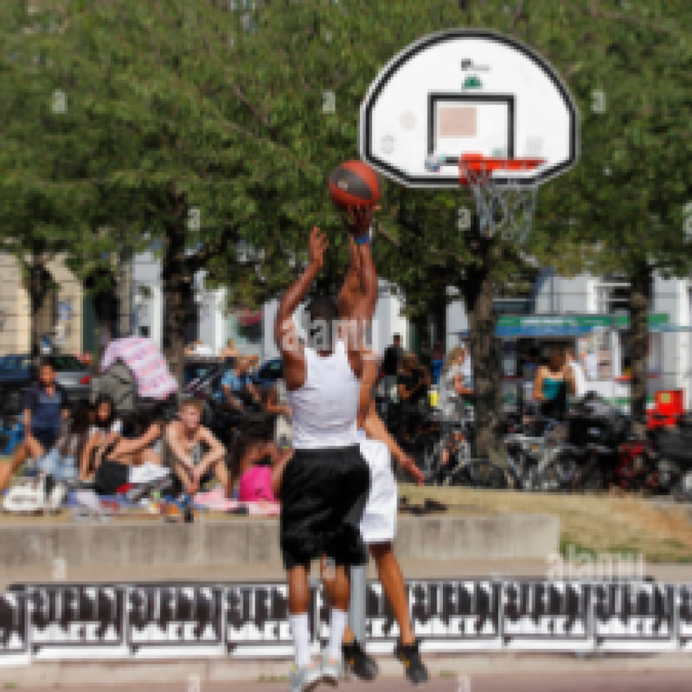 Street- basket på bryggen ( Islands brygge