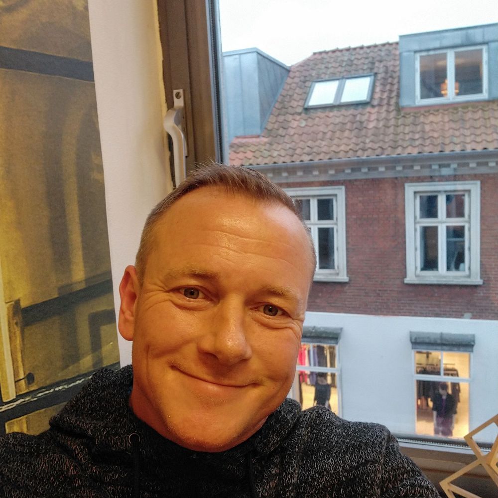 Søger beskskaber og venner 