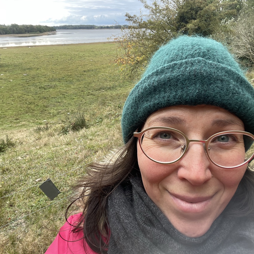 Gåmakker + veninde søges