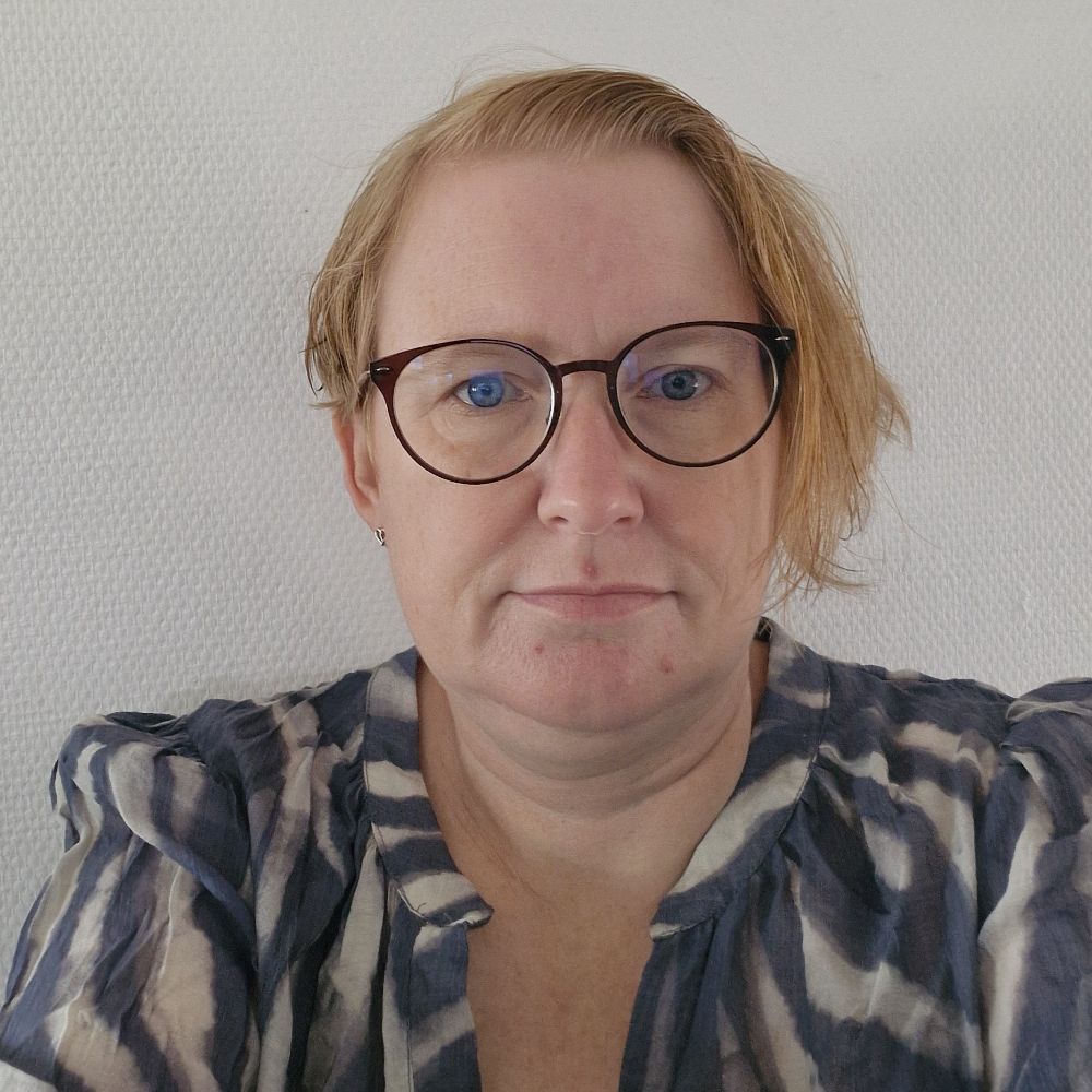 Venner søges af begge køn