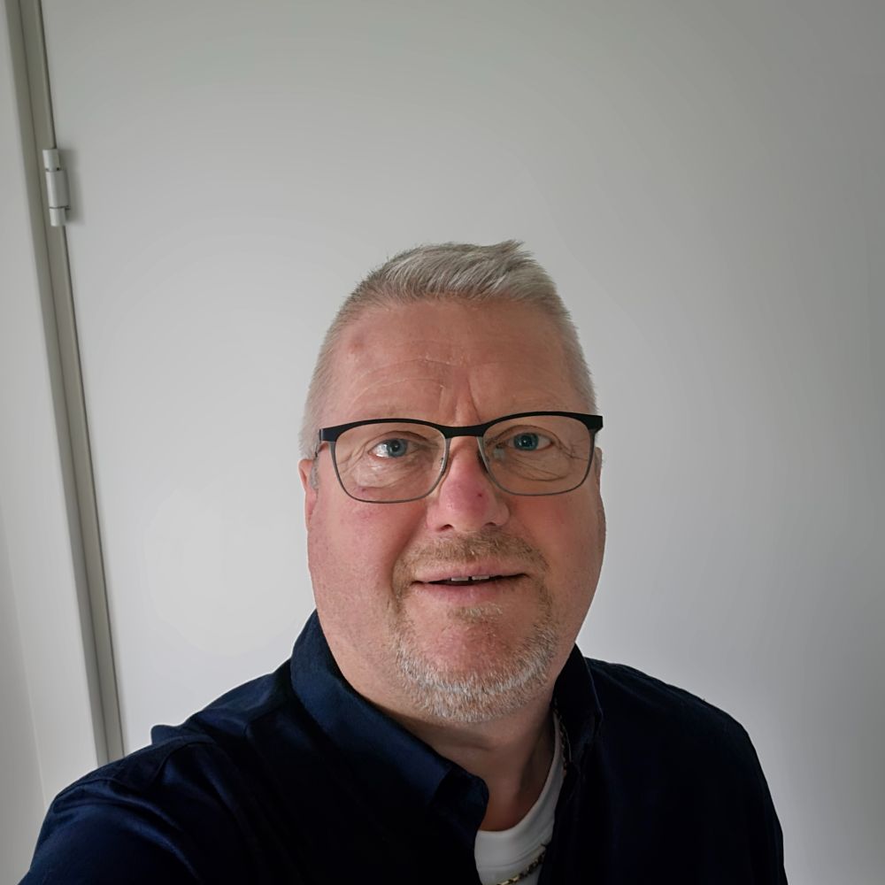 Søger nye venner/veninder.😊