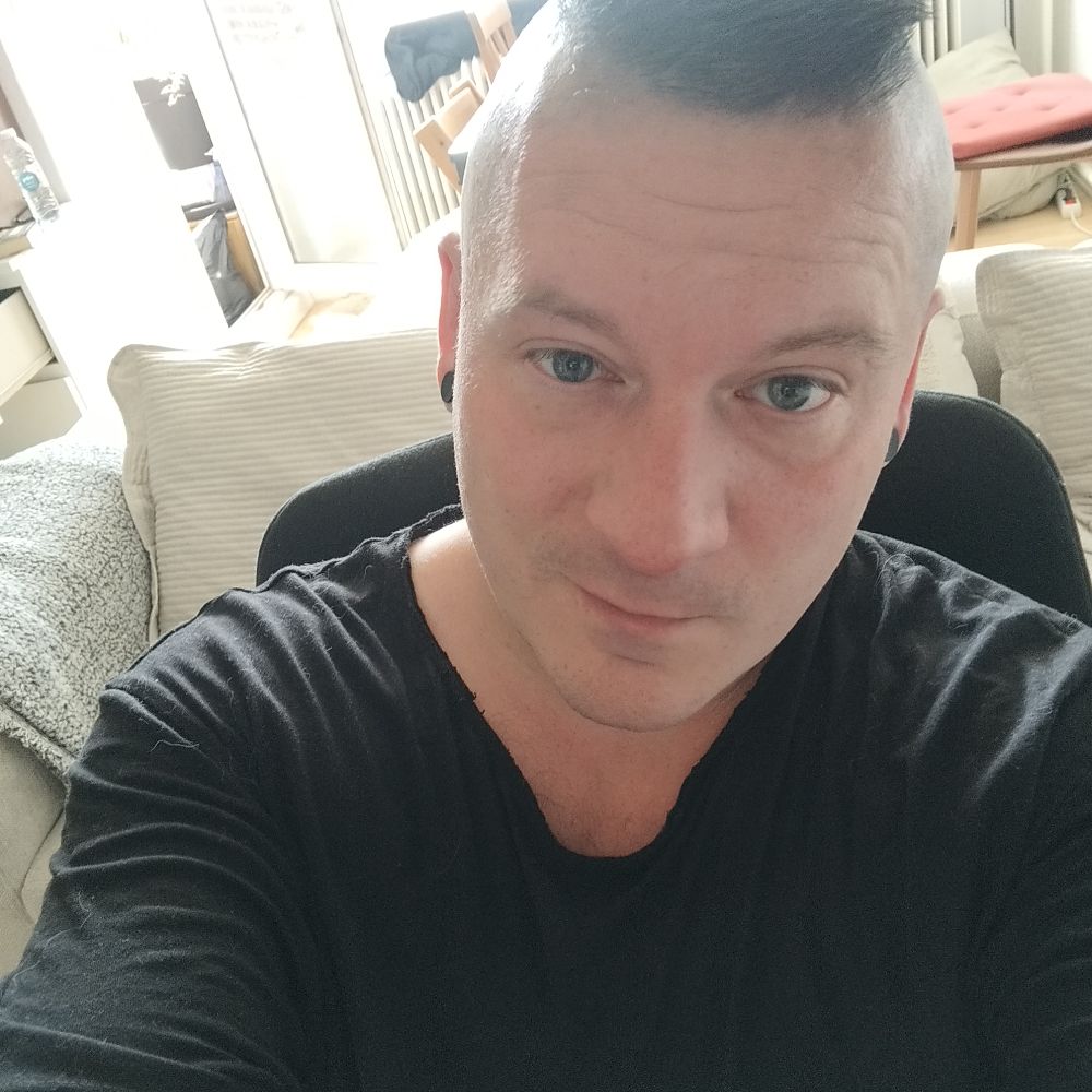 Søger venner/veninder
