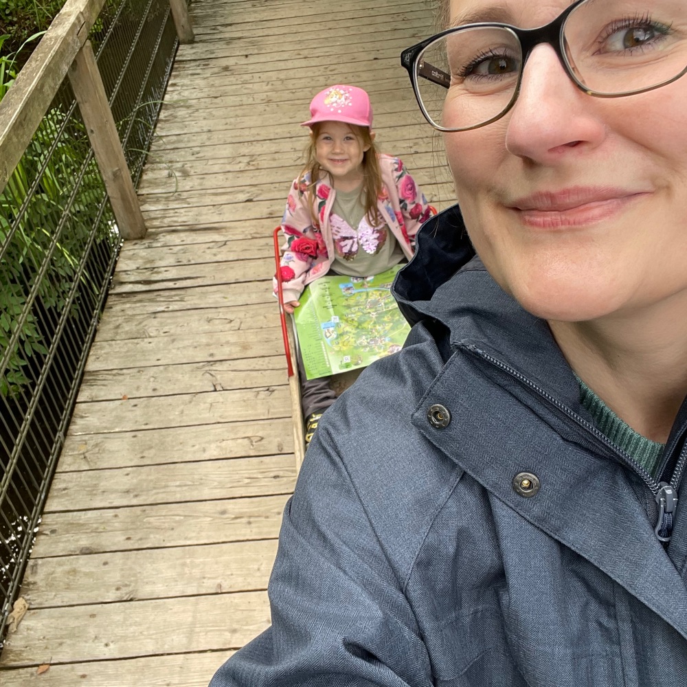 Søger reservefamilie/bedster
