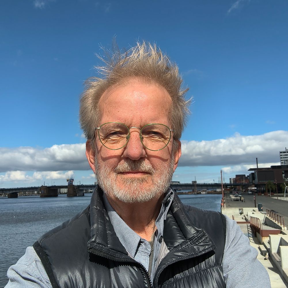 Savner venner og fælles oplevelser.