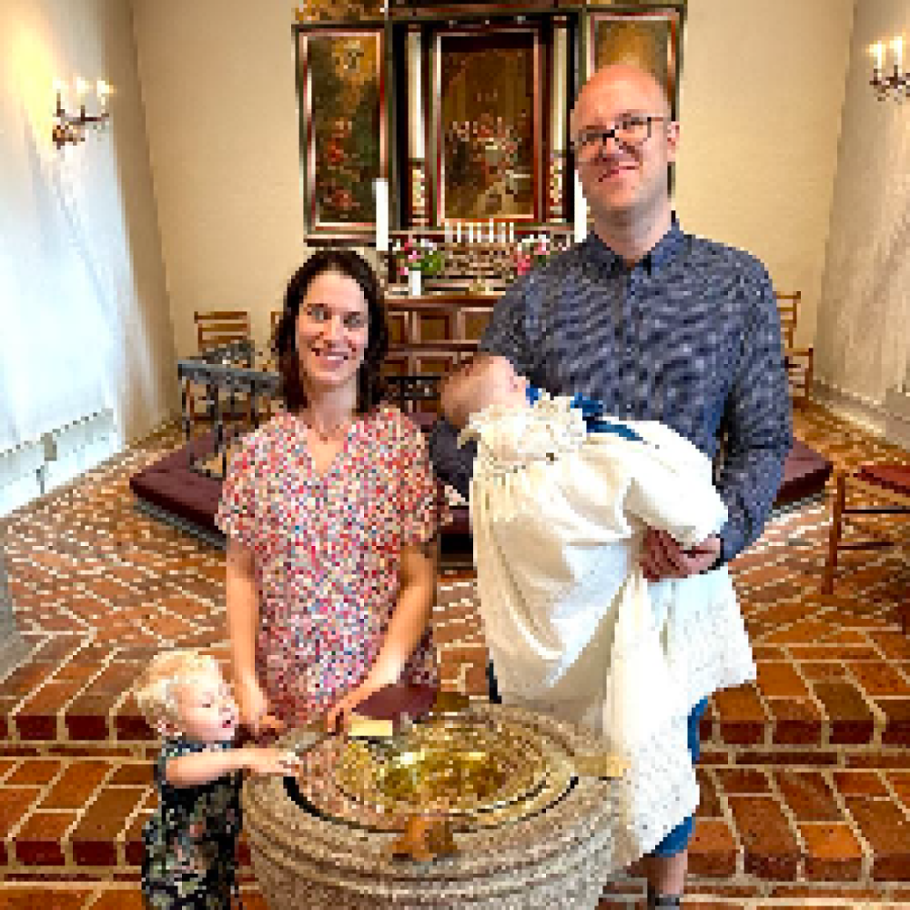 Søger veninder/ vennepar med børn 