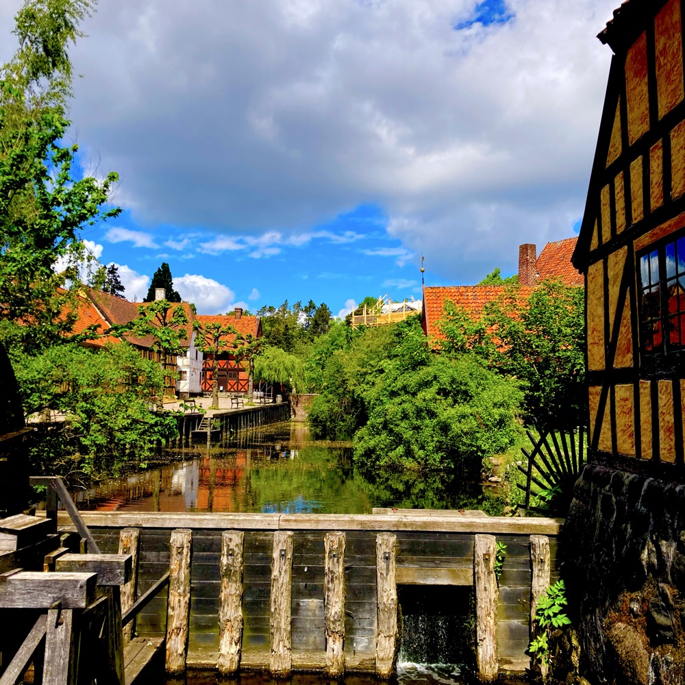Venner/veninder søges i Århus C