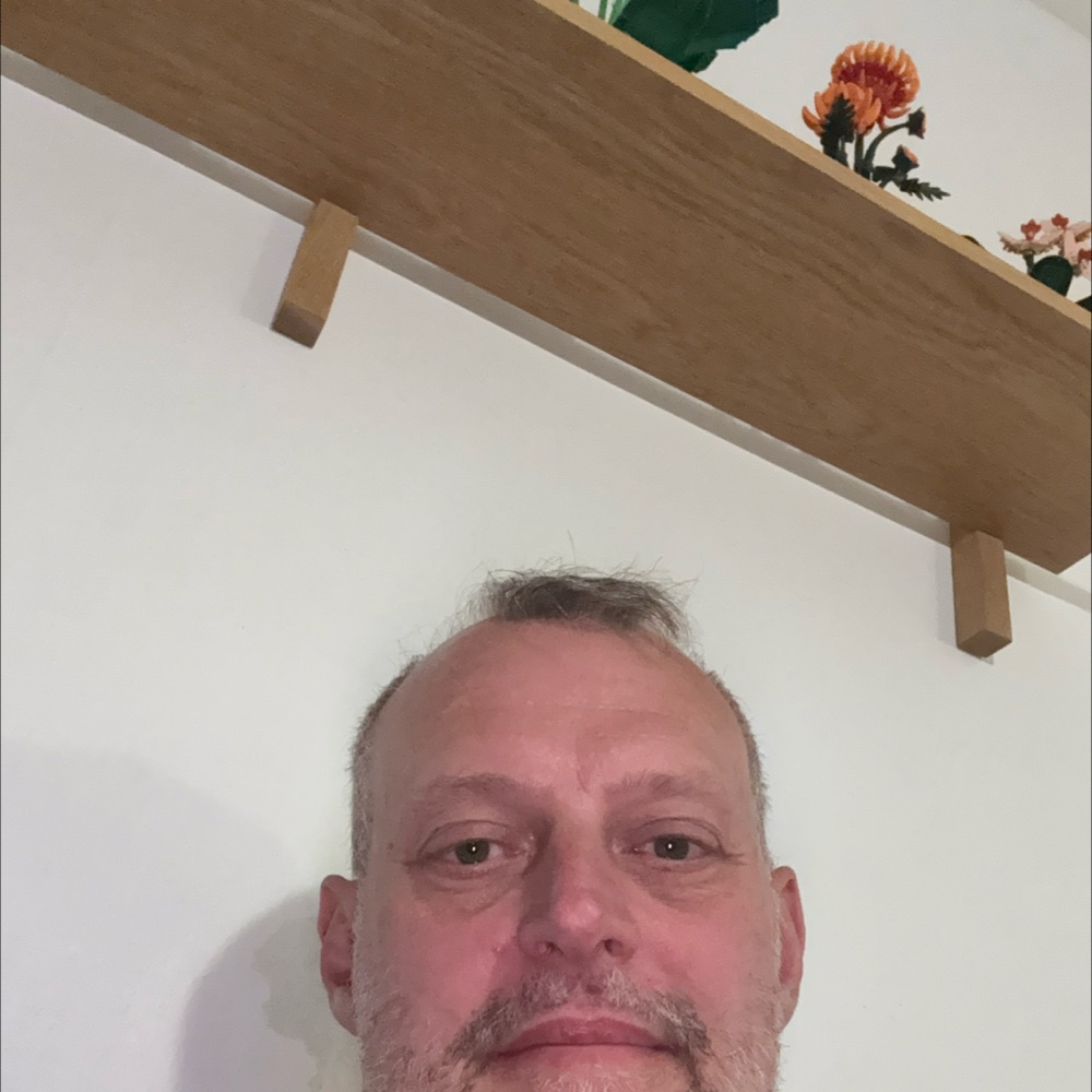Søger venskaber