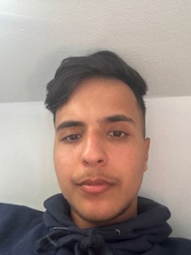 Magnus fann nya vänner när han befann sig i en svår period.