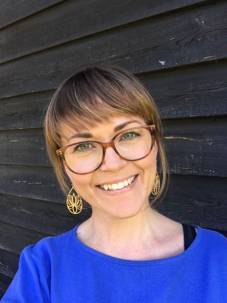 Line – Hittade en likasinnad väninna som nybliven mamma och inflyttad.