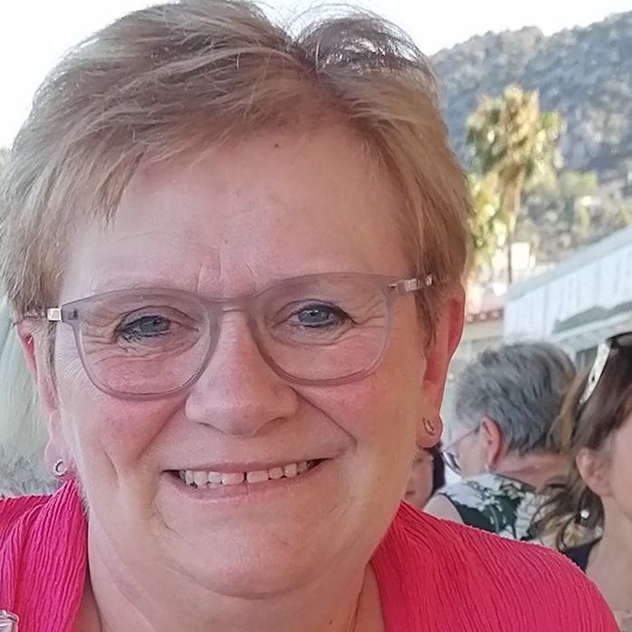 Anne-Dorte – Hittade två underbara vänner för bland annat museumsbesök, promenader och brädspel.