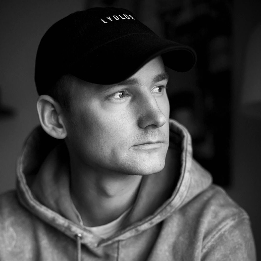 Andreas – Ny vän med samma intresse för fotografi efter svår hjärnhinneinflammation