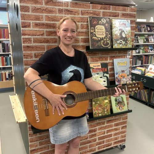 Musikalsk legestue på Svenstrup Bibliotek